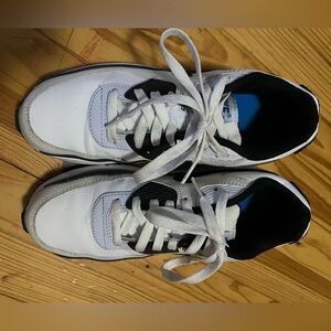 Nike Air Max 90 LTR Youth Size 6 Women’s 7.5/8